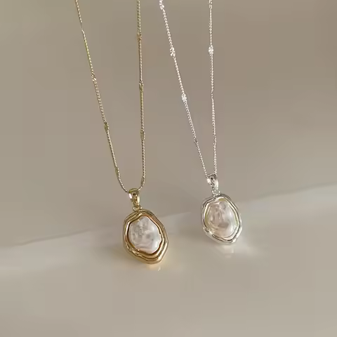 Irregular Metal Pearl Necklace for Women