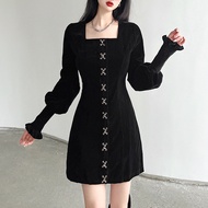 KA5 Retro Court Style Lantern Sleeve Velvet Dress with Square Collar Single Row Buckle and A-Line Sk
