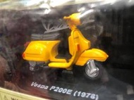 Vespa 偉士牌 Vespa P200E (1978) 比例 1/32 摩托車 合金完成品