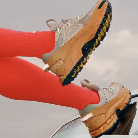 Nike Official Genuine New Women's Outdoor Lightweight Thick-Sole Retro Running Shoes HQ2181-200