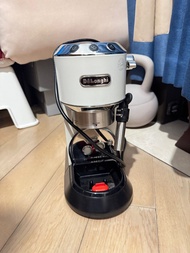 Delonghi 咖啡機 EC685