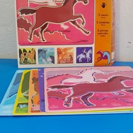 set de 5 pochars chevaux djeco