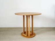 MORE Flow Round Table 圓弧圓桌