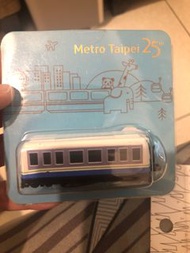 台北捷運車25週年造型悠遊卡 （第一代）～會嗶嗶嗶+閃光功能