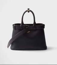 🔥情人節新春優惠🔥 全新 Prada Buckle Small Leather Bag with Belt