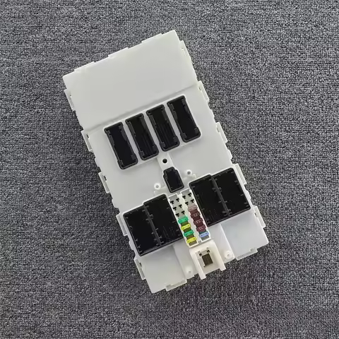 Big White Box BDC-1 for BMW 1 2 3 4 Series X1 X2 X5 X6 F39 F35 F33 F49