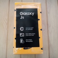 Dus Box kardus bekas original HP Samsung Galaxy J5 2015
