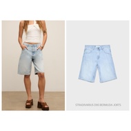 STRADIVARIUS Jeans Shorts Soft Denim Fabric D95 BERMUDA JORTS (A2902)