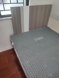 全新10cm厚海綿床墊|Brand New 10 cm thick High Density Bed Mattress [Tag: 墊, 床墊, 床舖, 床肉, 床上用品, 床褥, 床架, 床枕, 床