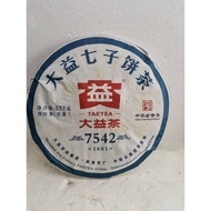 1601-7542～大益普洱生茶 X357克