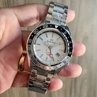 Grand Seiko GS Mod White Dial 44mm body