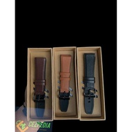 DN21 >> QUICKRELEASE RUBBER LEATHER WATCH STRAP