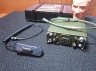 T4通信裝備 mini模型1/6特戰款長距話機(附天線+話筒)一個 LT:7336