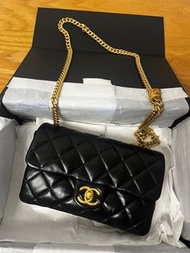Chanel 22K 黑金 金柱調節釦 風琴包 flap bag