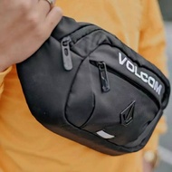 กระเป๋าคาดเอว ลายโลโก้ volcom volcom แบบเหล็ก