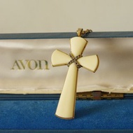 古董Avon 70年代白色信仰十字架耶穌基督項鍊 N631