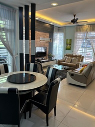 Rumah 4000 m² dengan 4 bilik tidur dan 4 bilik mandi peribadi di Kempas (Best Homestay in Johor bahr