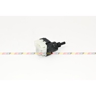 ((VAG Xiaolai Car) A4 B6 B7 A3 8P A6 C5 A8 1K2945511 Brake Switch