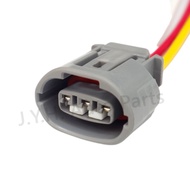 Toyota Vios NCP42 AE101 Alternator Socket 3pin Toyota Alternator Socket 3pin