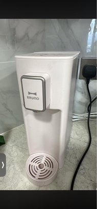 BRUNO 迷你即熱飲水機