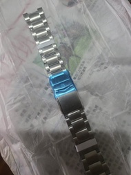 Steinhart Ocean 42 22x18mm