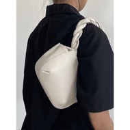 [Clearance] Blogger Niche Design Korean Version Fashion Blogger Woven Portable Underarm Bag Shoulder