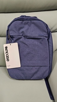 Incase 背包 背囊