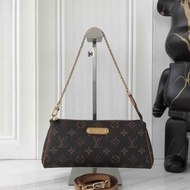 「JL精品代購」95新 LV Eva 腋下包