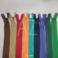 Taiwan Zipper Size 25 cm Retail Invisible Zipper/