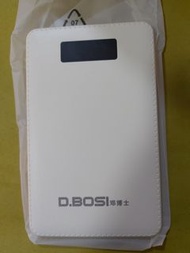 19999Mah大容量充電寶，內置Panasonic 鋰電池2個5V輸出，每邊可輸出1至3A，有輸出V顯示 即可知道充電顯示的A數據