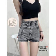 < zanna > 60336 (Broken) Black Brand Stretch Super Good-Looking Waist Cross Hollow High Denim Shorts