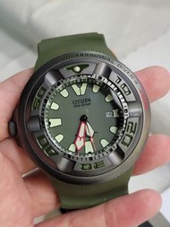 Citizen 星辰 煙灰缸 300米 BJ8057-17X BJ8057 軍綠  潛水錶 Diver watch 光動能 太陽能  Eco Drive 錶徑48.2mm