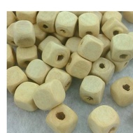 WOOD BEADS SQUARE 8X8MM