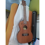 Brand new ukulele Hawaiy SU5 concert