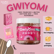 Gwiyomi Strawberry Cookies with Melted Callebauts Chocolate 🍓🍓🍪