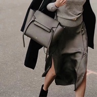 Celine經典🫶🏻belt mini鯰魚包大象灰金扣98新 💗