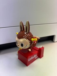 Labubu隱藏版偷偷開心