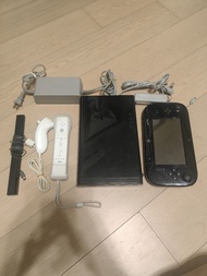 Nintendo WiiU Wii U 32GB美版 主機及手掣連遊戲