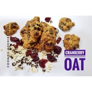Cranberry oat cookies