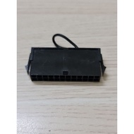 Plug to start the EGPU power supply