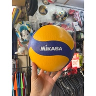Mikasa V200W volleyball (free pump and ball net)