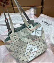 🌟官網授權商家🌟三宅一生BAOBAO CARAT系列鑽石包 薄荷綠大號 幾何菱格設計 三角片拼接 超有型