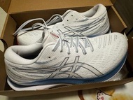 Brand new ASICS Kayano 29 trainers size 44