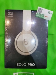 Beats Solo Pro 無線耳機