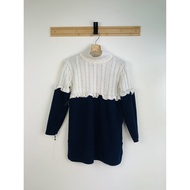 White and Blue Knit Sweater. Size S/XS/UK 6.
