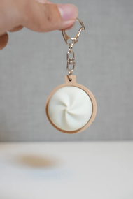 Bun Clicker Keychain