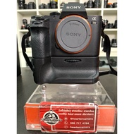 SONY A7ii+grip battery:Shutter 24010