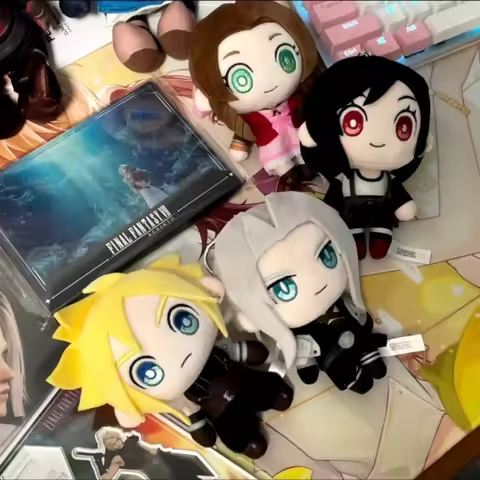 Chaveiro de Pelúcia Original Final Fantasy VII: Cloud Strife, Sephiroth, Aerith e Tifa - Coleção de 