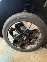 215/55R17  二手呔 朝陽 SU318a H/T  25年52週 4條共$200；（不包安裝）