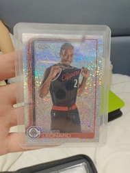 Kawhi Leonard Topps Chrome card